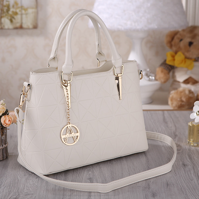 PC2485White